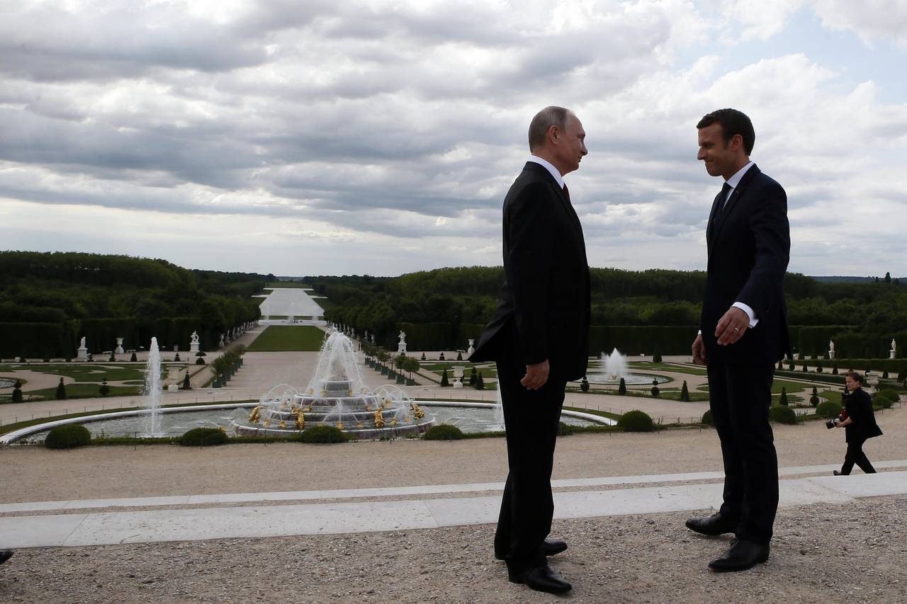 Reunión. El presidente de Francia se reunió ayer en París con su homólogo ruso, Vladimir Putin. 