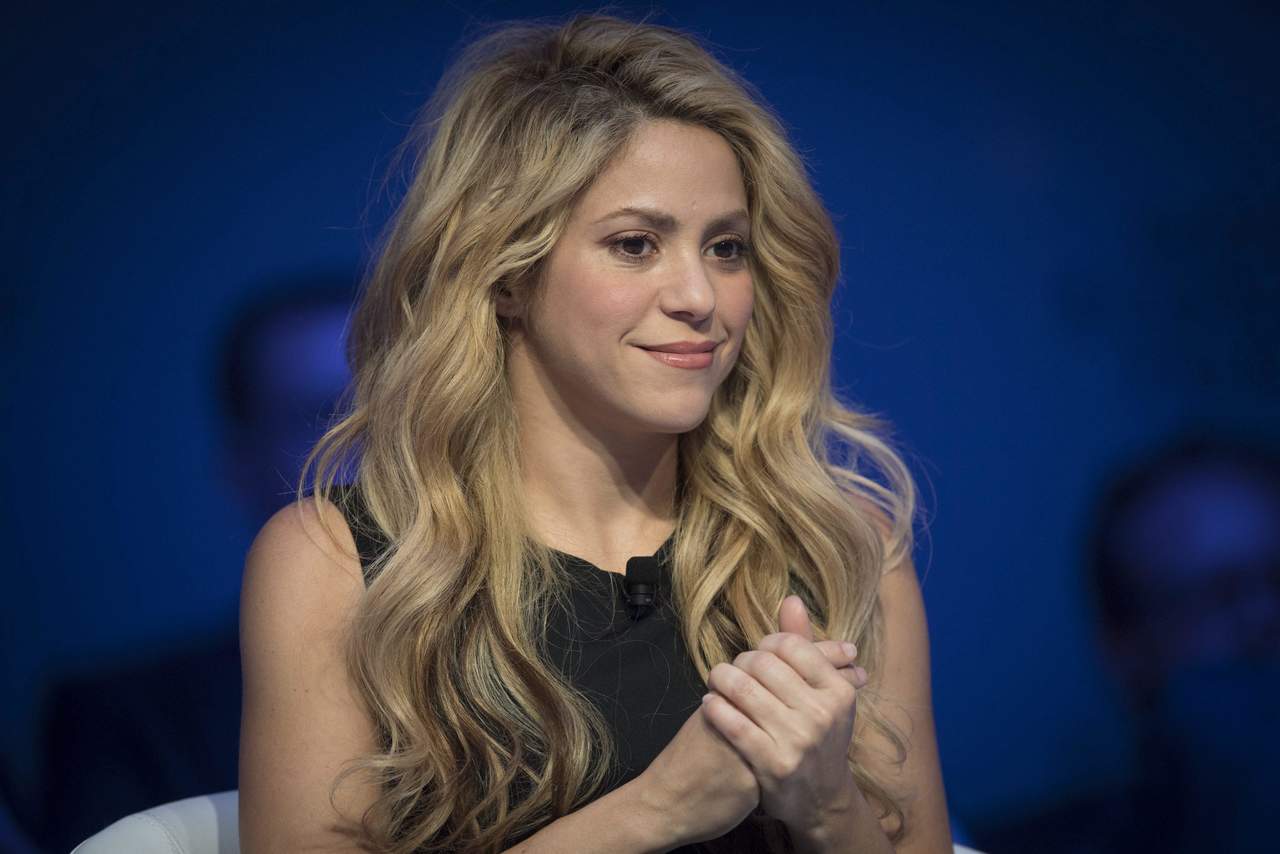 “No sé de dónde sacan eso. No lo entiendo para nada, porque además muchas veces nos han visto juntas”, dijo Shakira en una entrevista al canal 13 de Buenos Aires. (ARCHIVO)