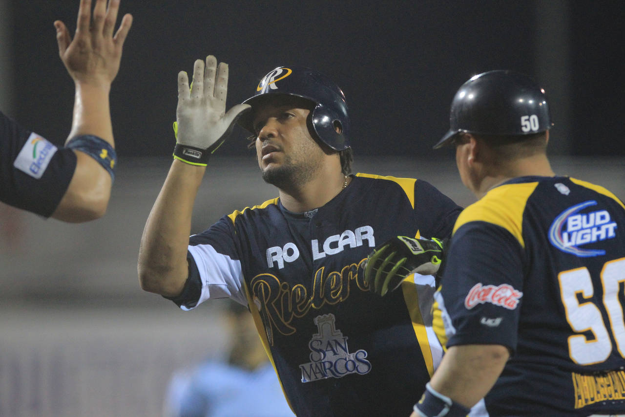 El dominicano fue campeón de carreras producidas. Llega Diory Hernández a Vaqueros; se va Crenshaw