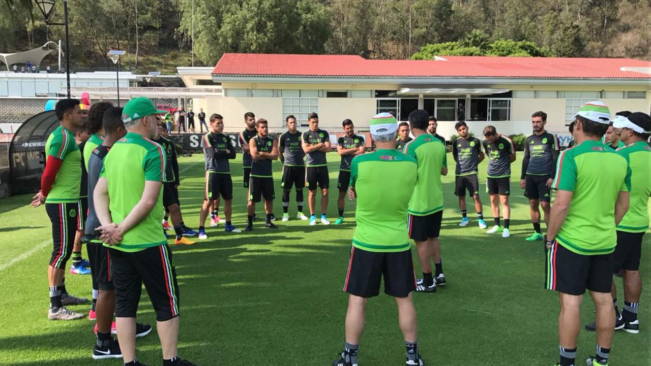 La Selección Mexicana de futbol entrena en el Centro de Alto Rendimiento con miras a los duelos del Hexagonal Final ante Honduras y Estados Unidos. (Cortesía FMF)