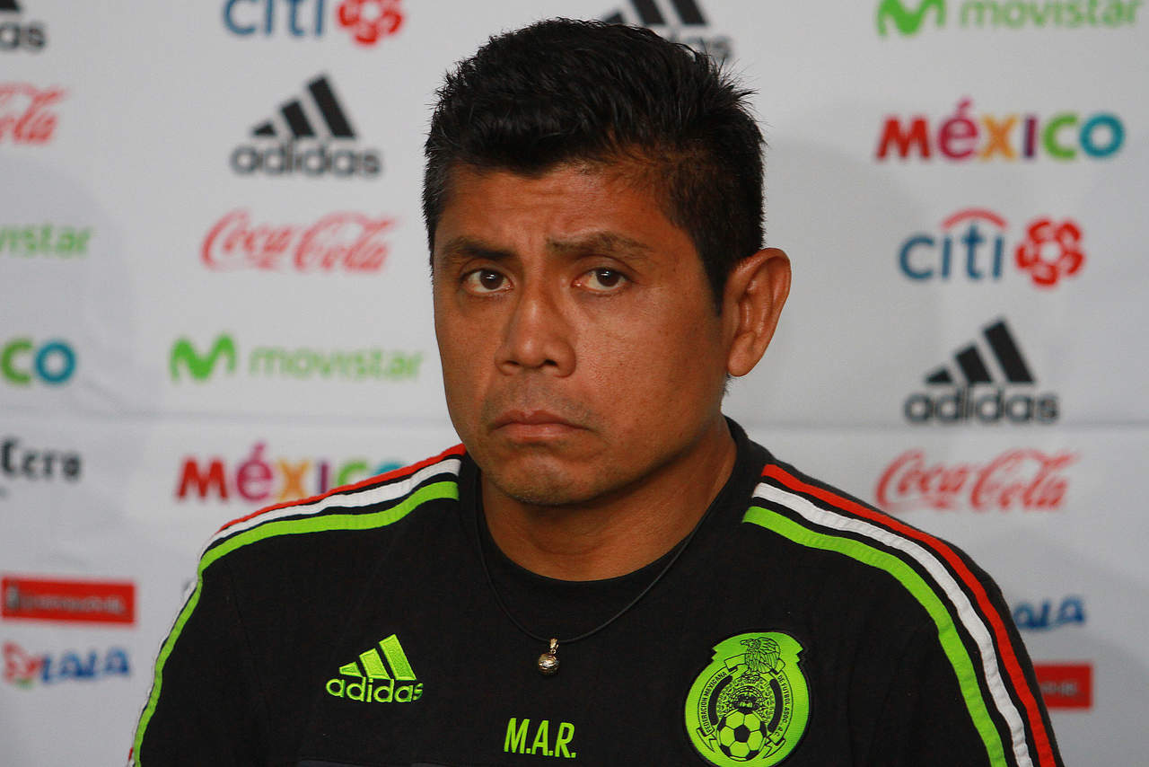 Para Marco Antonio Ruiz, técnico del Tricolor, los rivales juegan diferente ante México por la reputación que se ha ganado. (Notimex)