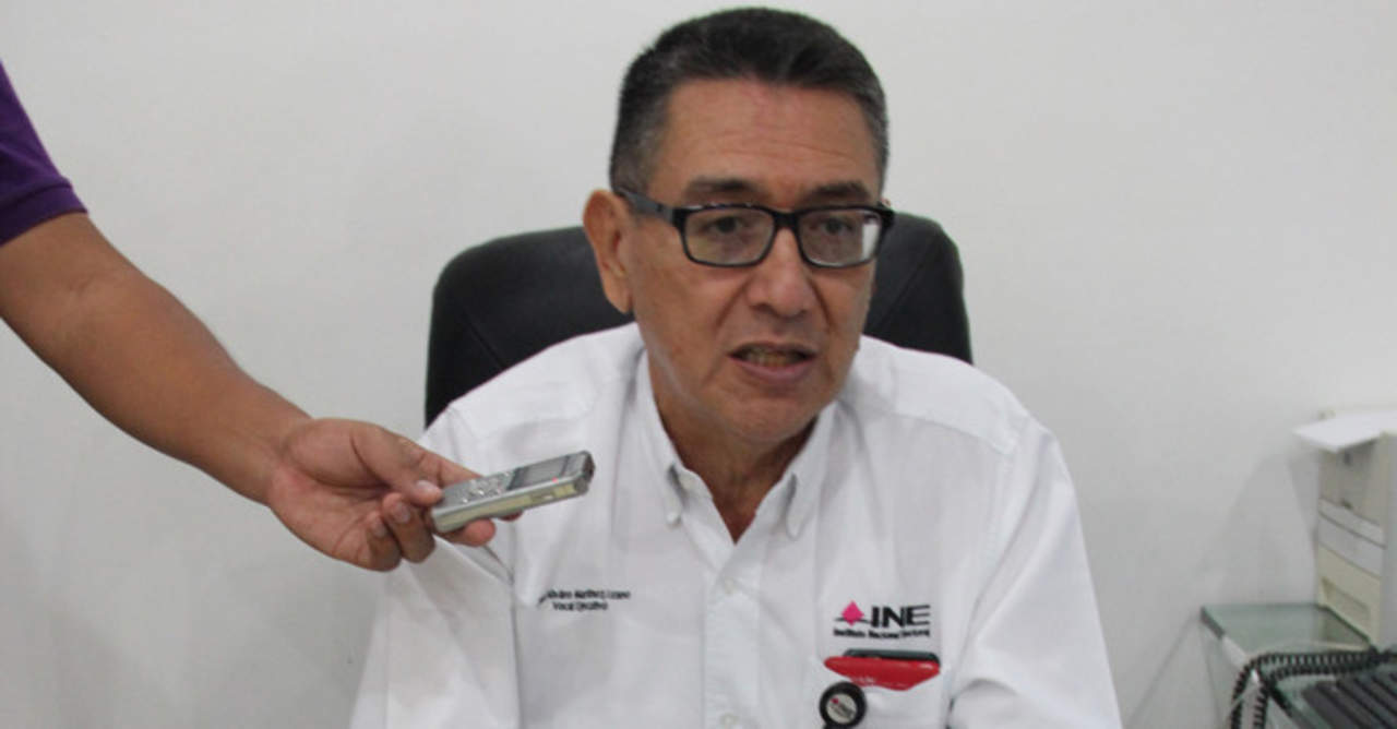 Acusa. Unos sujetos destrozaron urnas y todo el material electoral de cuatro casillas en Ciudad Acuña, informó el vocal ejecutivo del INE, Juan Álvaro Martínez. 