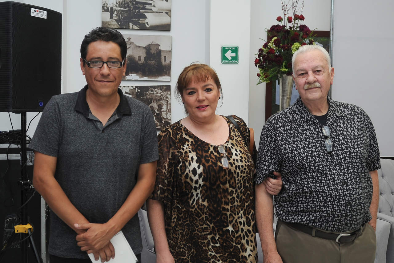Arnulfo Rojas, Beatriz Aldape y Antonio P