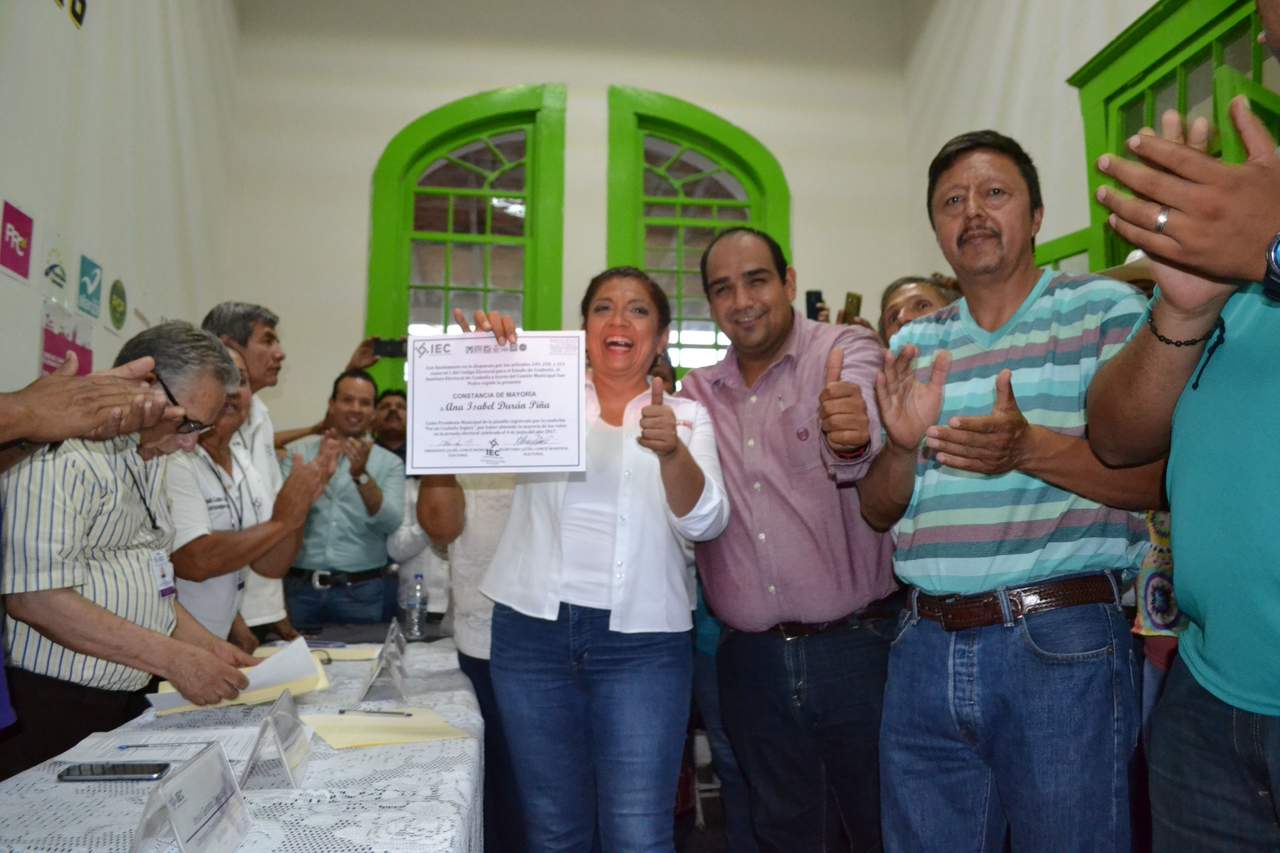 Reciben constancias de mayoría candidatos de San Pedro y Madero