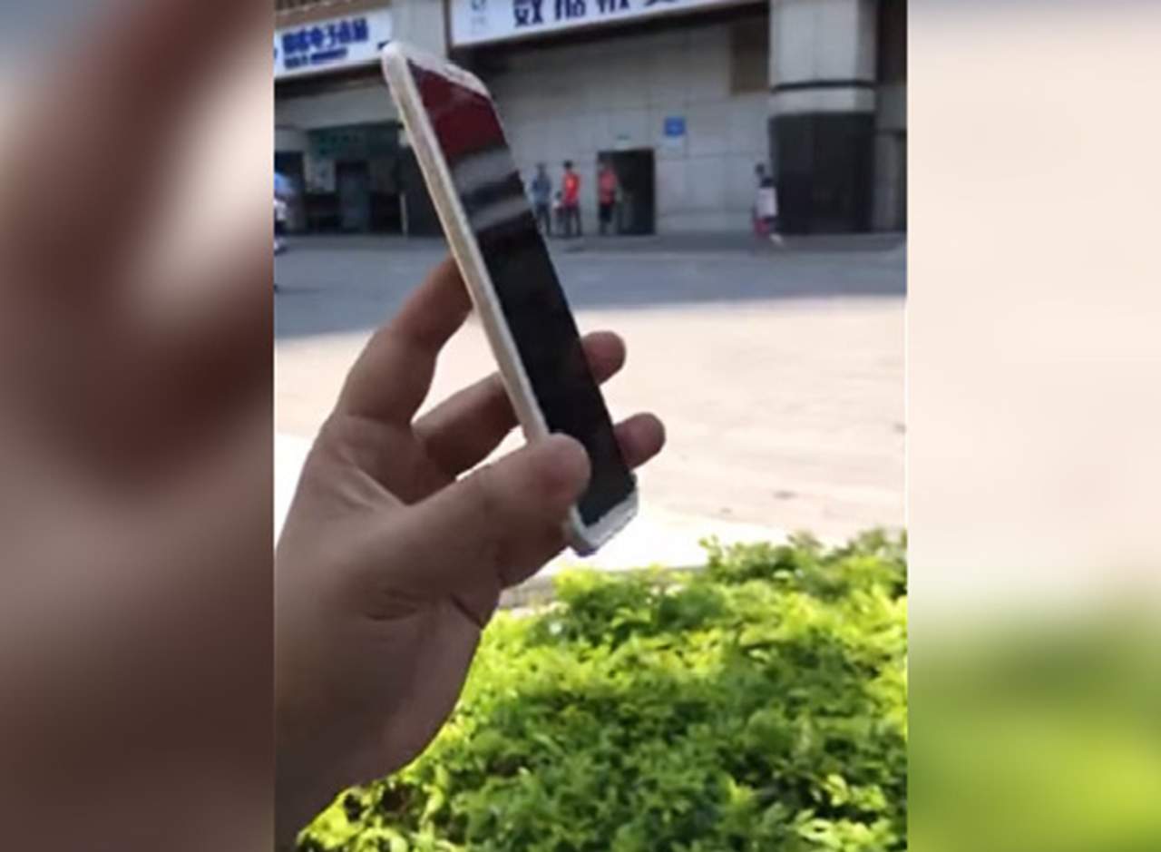 China pone a la venta un clon del iPhone8