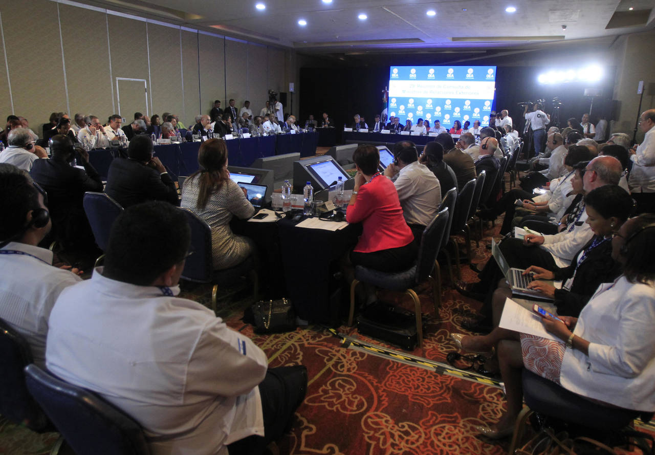 Tensiones. Las quejas por la crisis de Venezuela dilataron el encuentro de la OEA en Cancún.