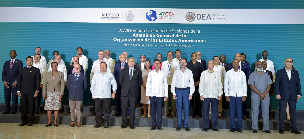 La Asamblea General de la OEA fue inaugurada anoche por el presidente Enrique Peña Nieto, y tendrá lugar hasta mañana miércoles. (EFE)
