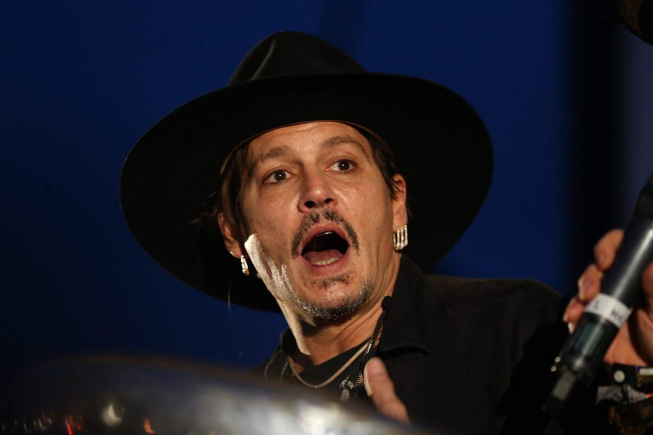 Tras las declaraciones del actor, de 54 años, la Casa Blanca señaló en un comunicado que 'el presidente Trump ha condenado la violencia en todas sus formas y es triste que otros como Johnny Depp no ​​hayan seguido su ejemplo'.
