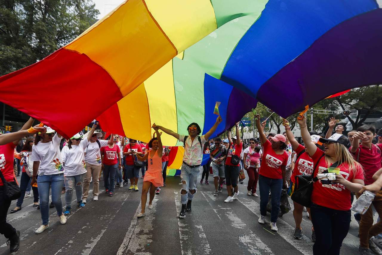 El mismo informe señala que existen 13 países en los que las relaciones entre personas del mismo sexo son castigadas con la pena de muerte. (EL UNIVERSAL)