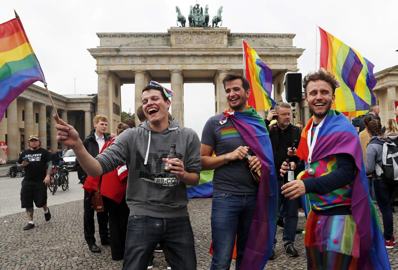 Alemania se sumó a los 22 países que permiten el matrimonio entre personas del mismo sexo. (EFE)