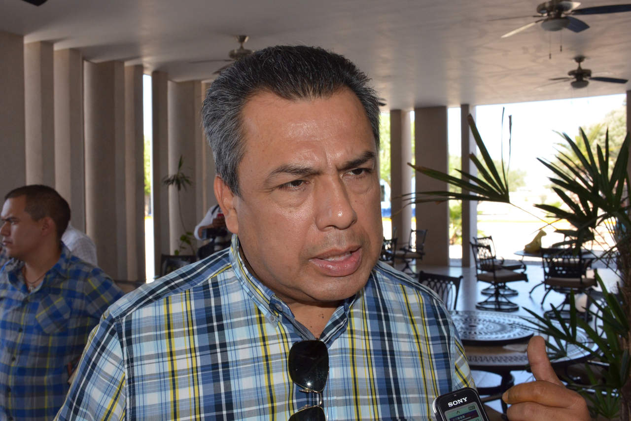 El alcalde Jorge Luis Morán asegura que no se ha descuidado el control en la vigilancia de estos negocios en la ciudad. (ARCHIVO)