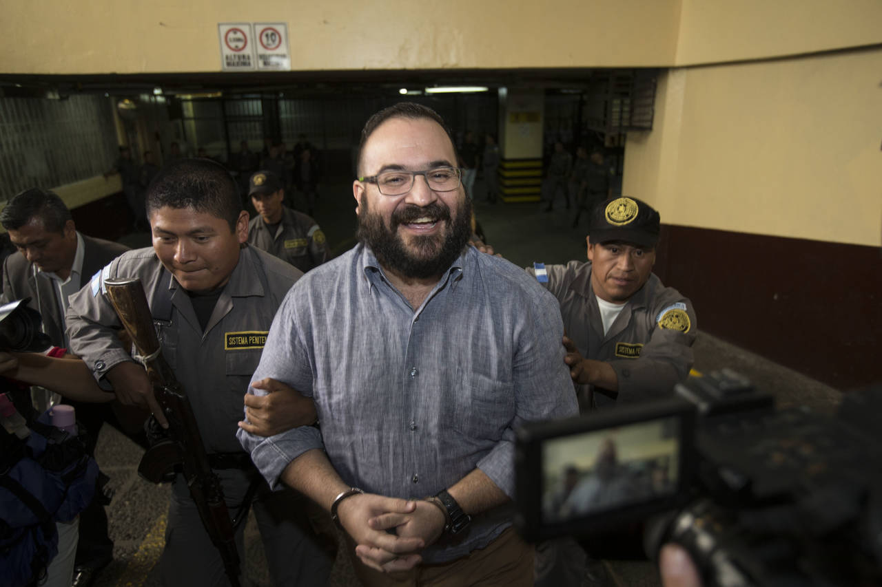 Opciones. Mientras que en Guatemala esperan que Javier Duarte sea extraditado en estos días, en México respetarán los tiempos.