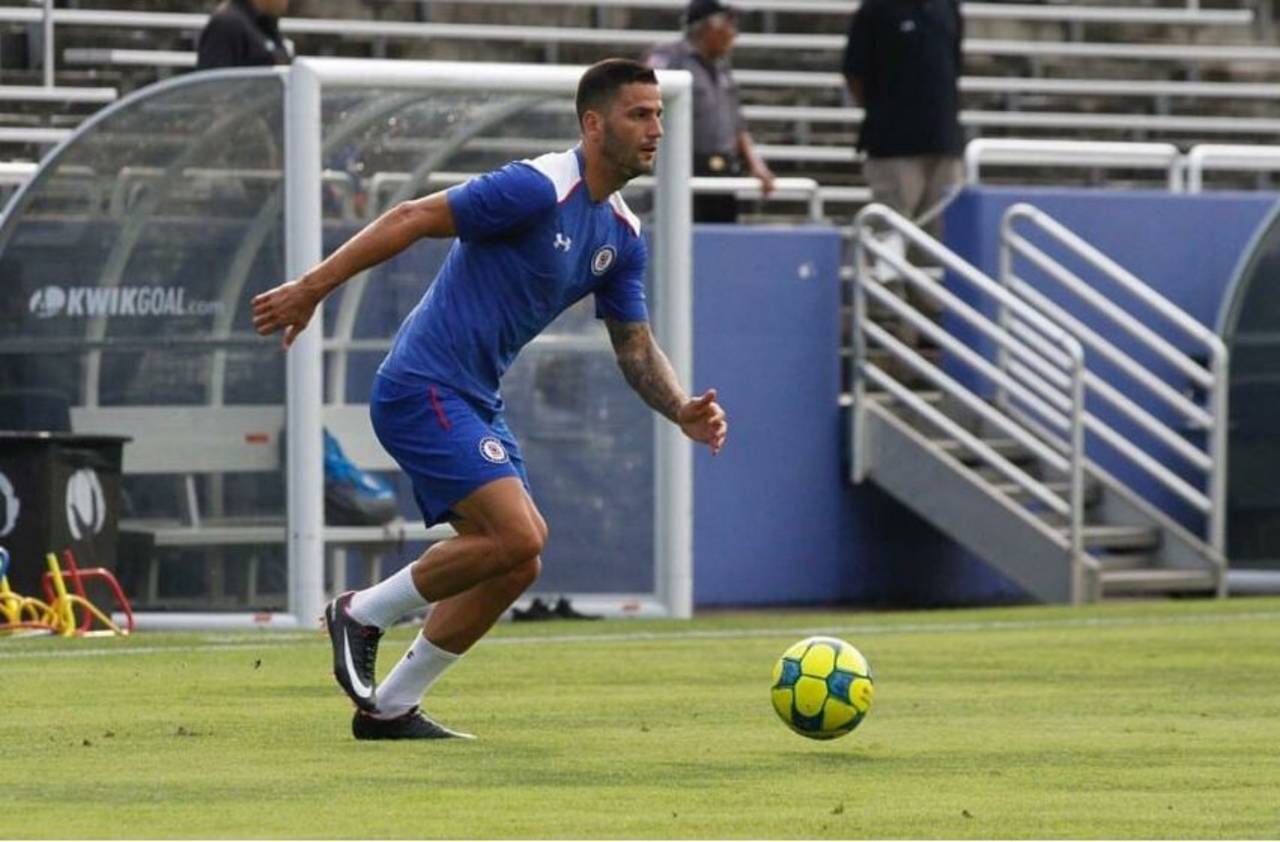 Édgar Méndez tuvo una buena actuación en la victoria de Cruz Azul sobre Toluca. El español marcó un tanto y asistió en el otro. Monterrey y Cruz Azul obtienen victorias en la Copa Socio MX 