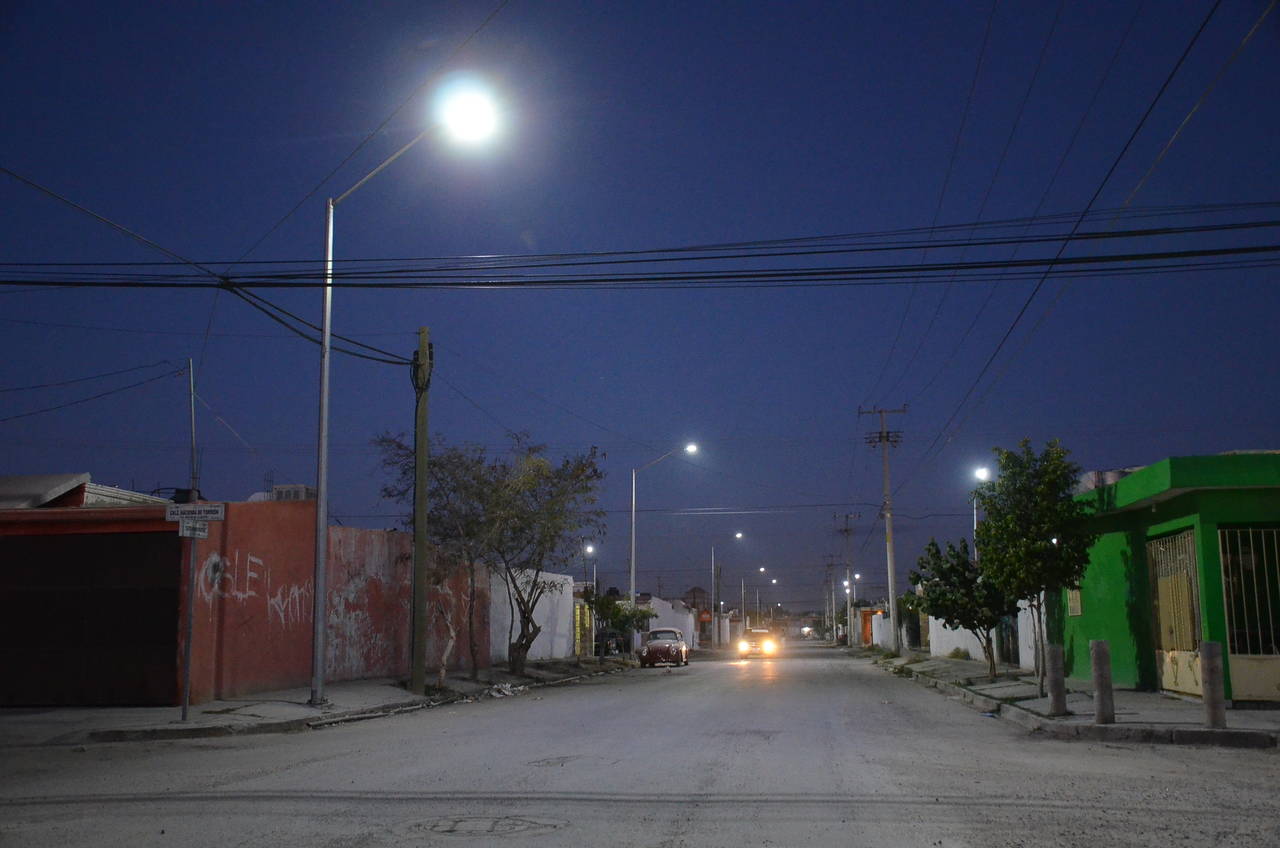 Medio Ambiente. En junio, la Concesionaria de Alumbrado presentó un reporte sobre los beneficios generados con luminarias Led. (ARCHIVO)