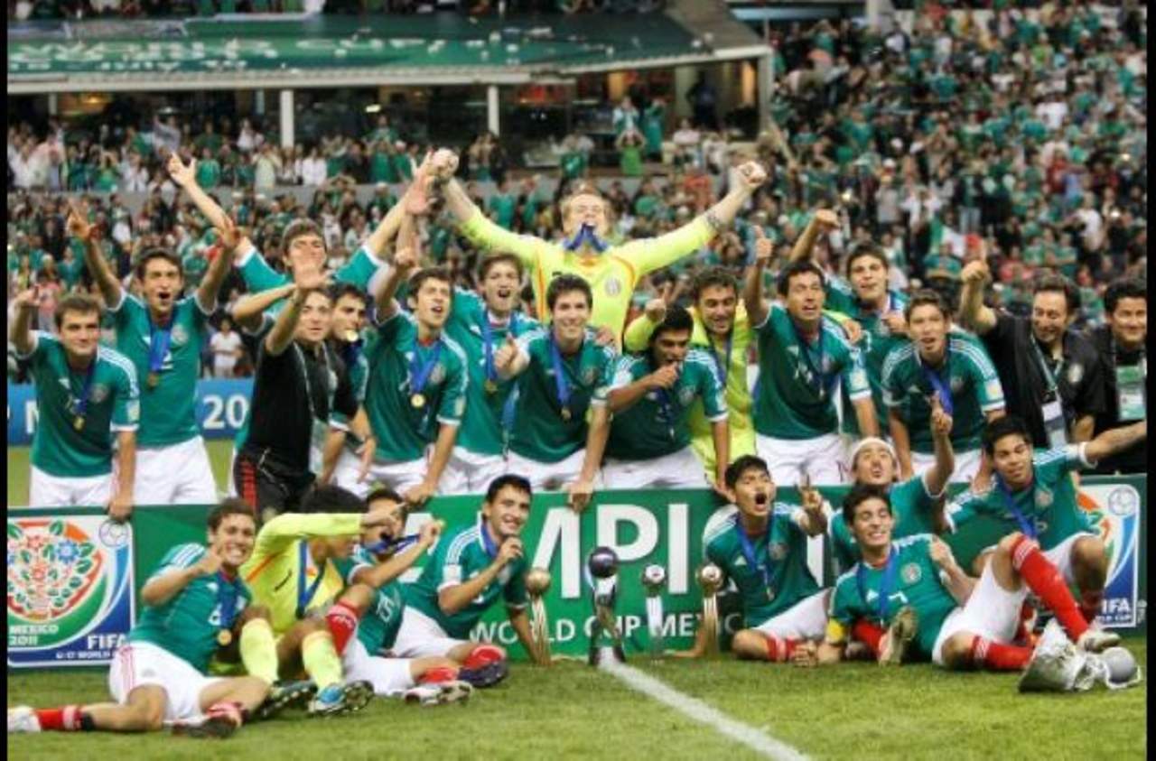 La Selección Mexicana Sub-17 venció 2-0 a Uruguay en el Estadio Azteca para conseguir su segundo título de la categoría. (Archivo)