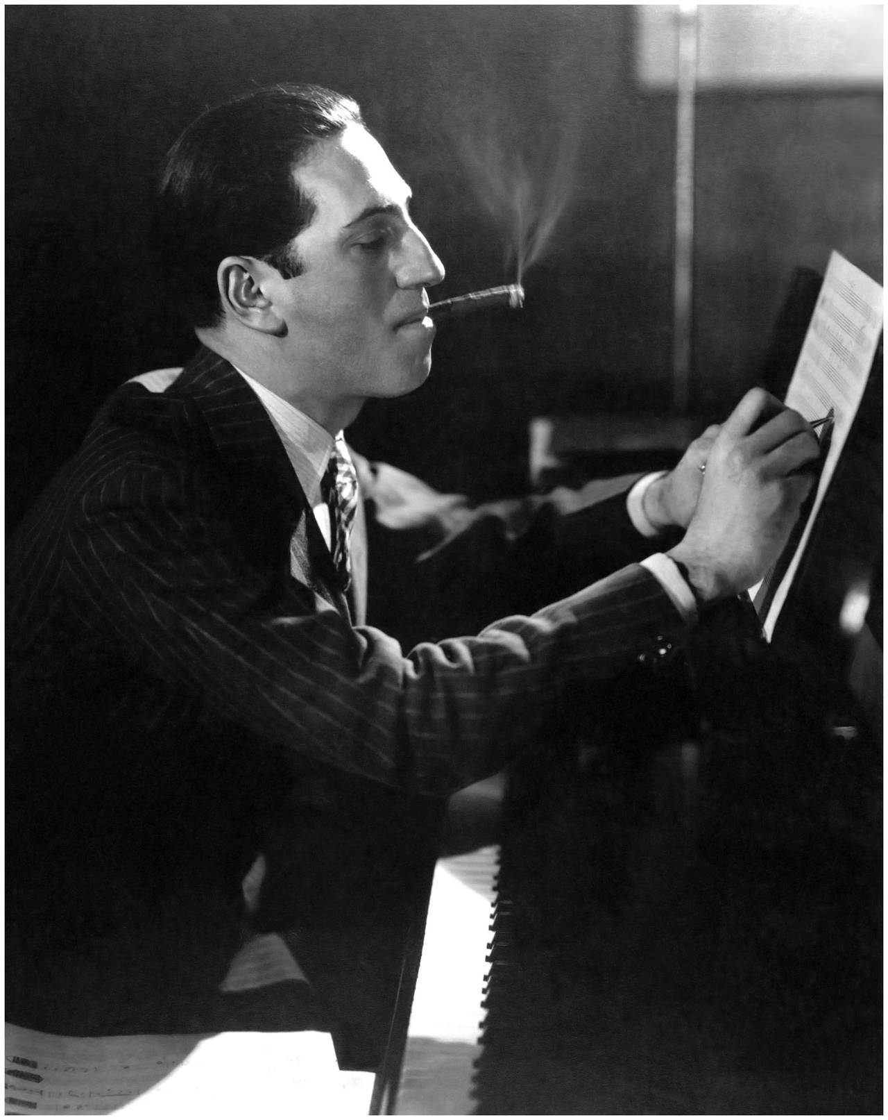Gigante. George Gershwin es uno de los más importantes músicos estadounidenses, con una voz autóctona, aunque capaz, al mismo tiempo, de conquistar el éxito fuera de las fronteras de su gran patria.