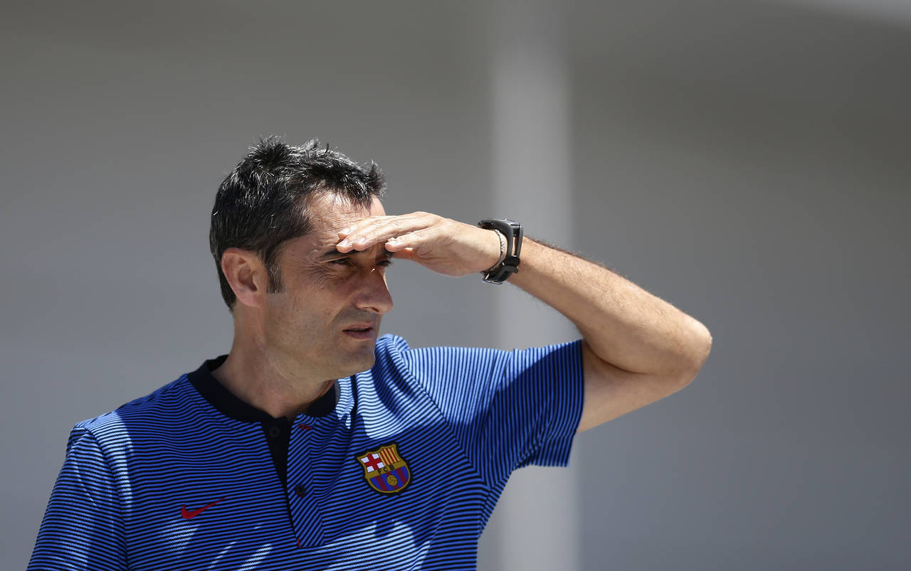 Ernesto Valverde tendrá su primera temporada al mando del Barcelona, luego de la renuncia de Luis Enrique. (AP)