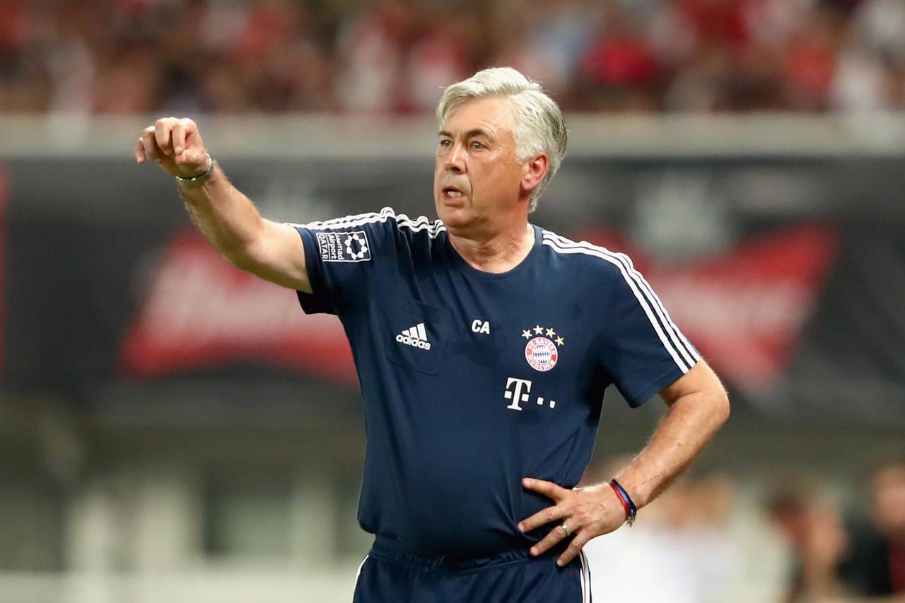 Carlo Ancelotti, director técnico del Bayern, mencionó que James Rodríguez no tiene un lugar asegurado en el cuadro titular. (Cortesía)