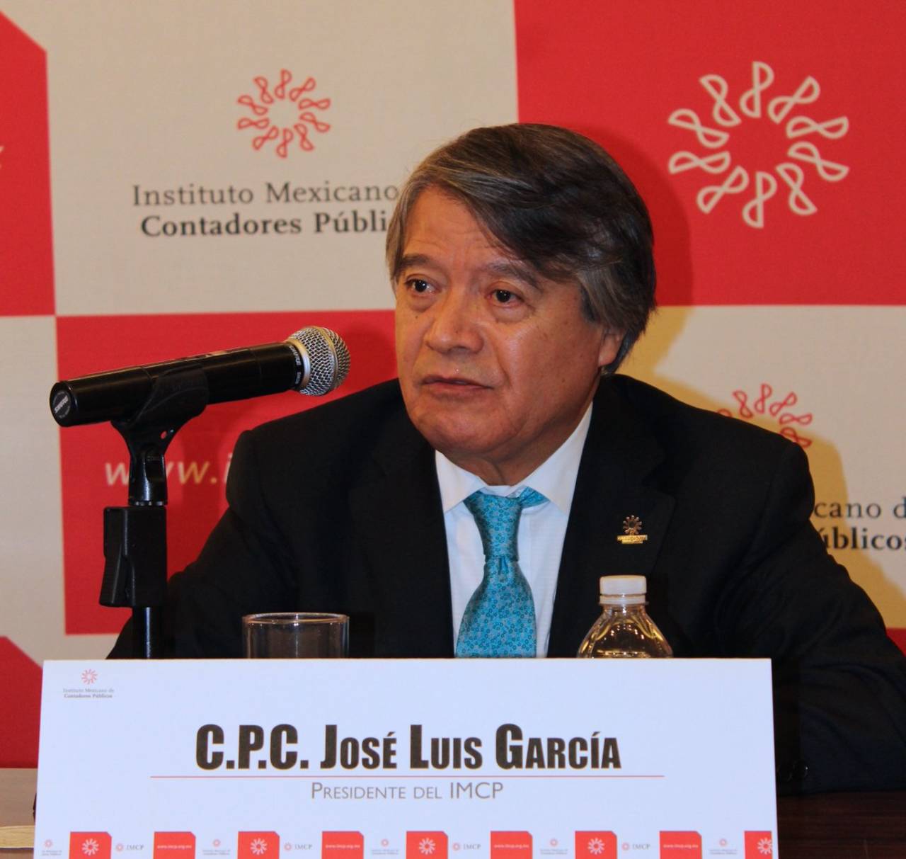 Propuesta. José Luis García dijo que no se busca un cambio legal para garantizar que los profesionales se encarguen del SNA.