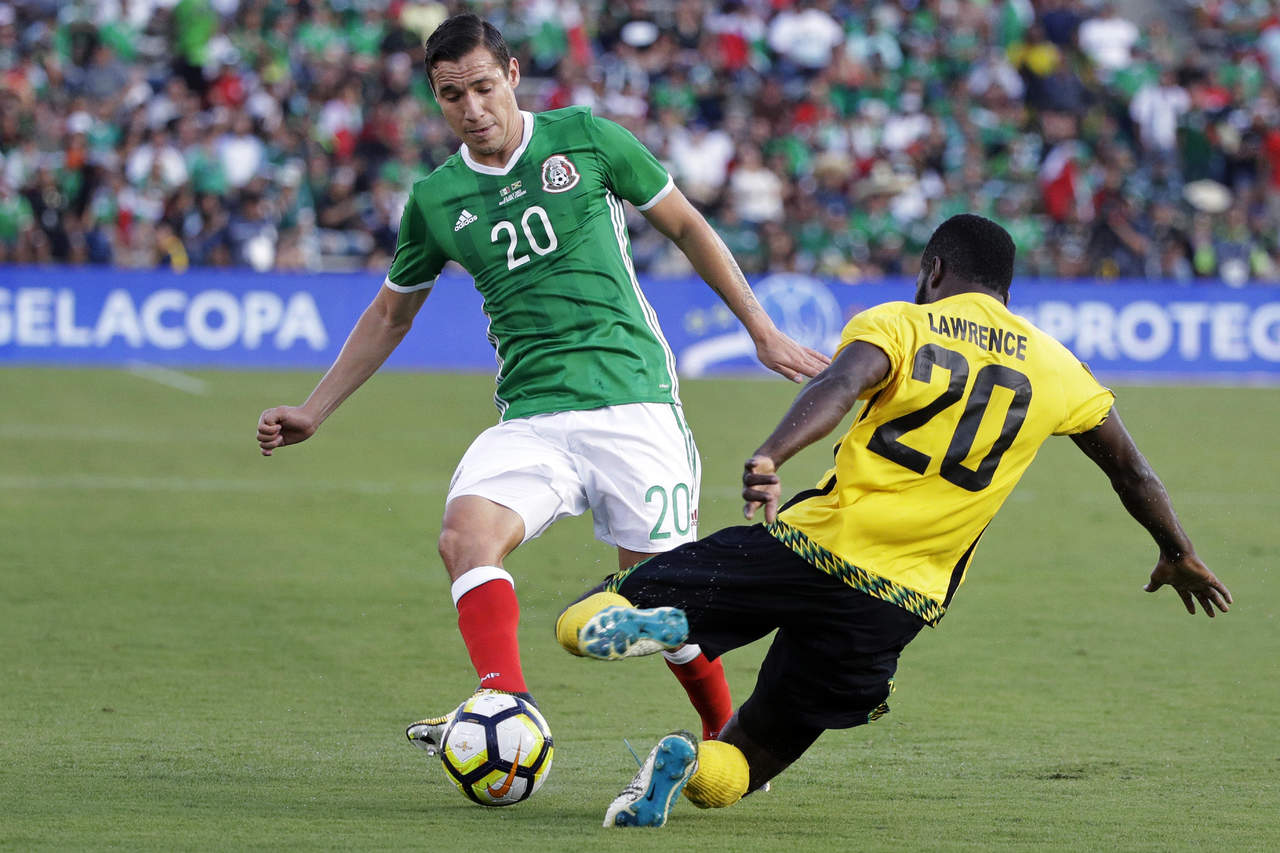 Jamaica derrotó 1-0 a México con tanto anotado en el minuto 88. (AP)