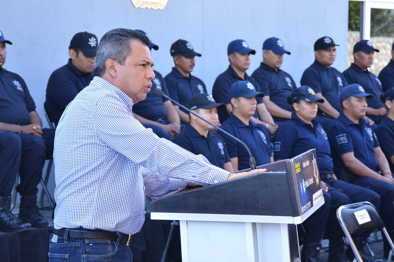 Jorge Luis Morán expresó que previo acuerdo con organismos empresariales, algunas de las patrullas se destinarán a vigilar las zonas industriales de Torreón en diferentes horarios. (EL SIGLO DE TORREÓN)