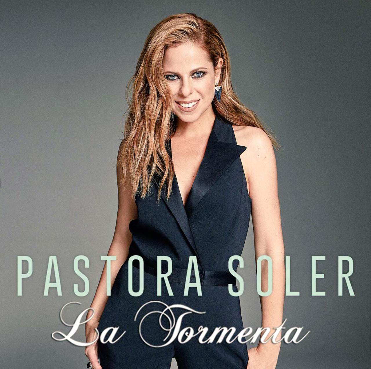 La cantante recién lanzó a plataformas digitales su nuevo sencillo denominado La tormenta, el cual ha causado sensación tanto en España como en otras nacionales. (ESPECIAL)