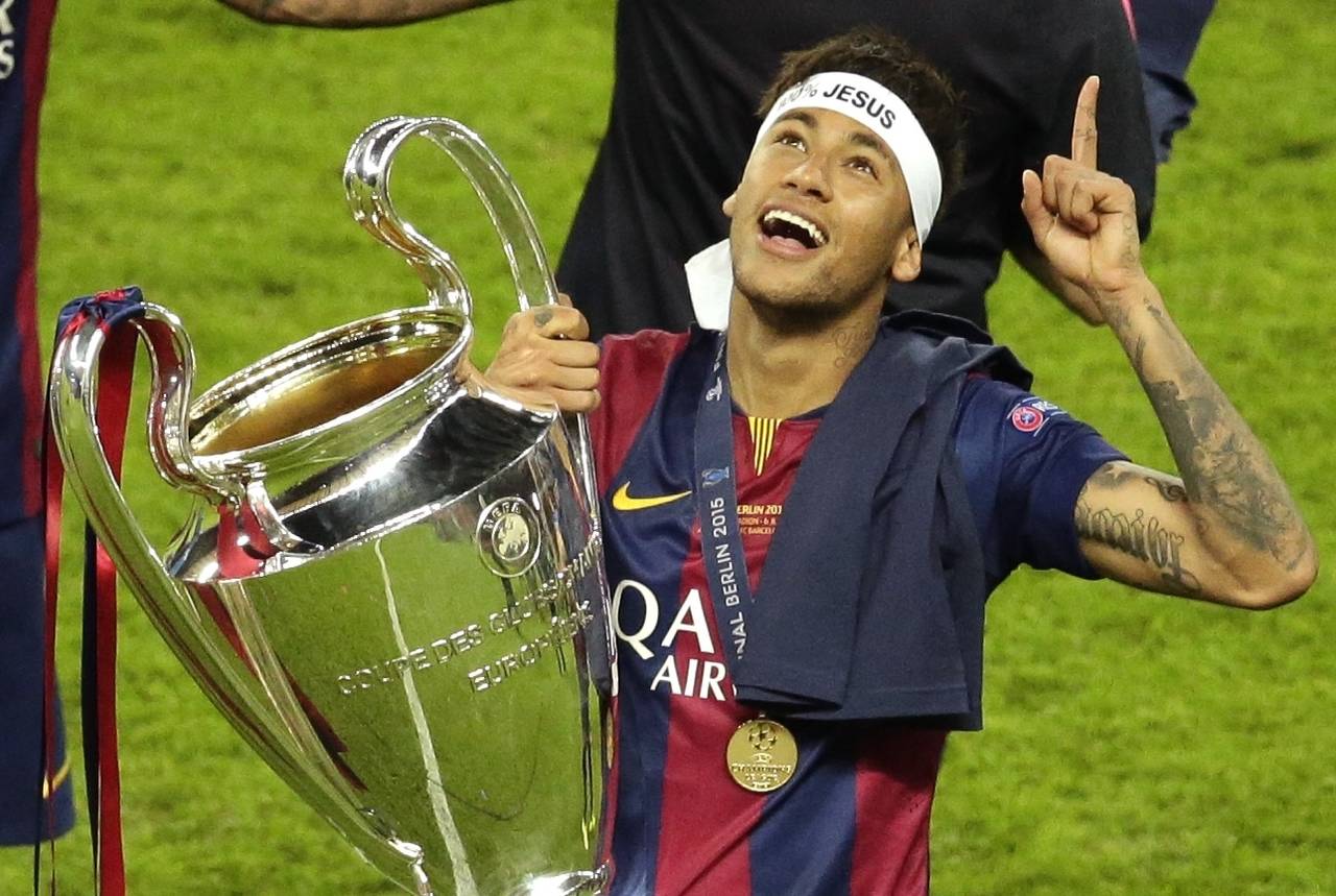 Neymar, durante la celebración de la Champions League en 2015, en la final contra la Juventus. Sería el fichaje más caro de la historia