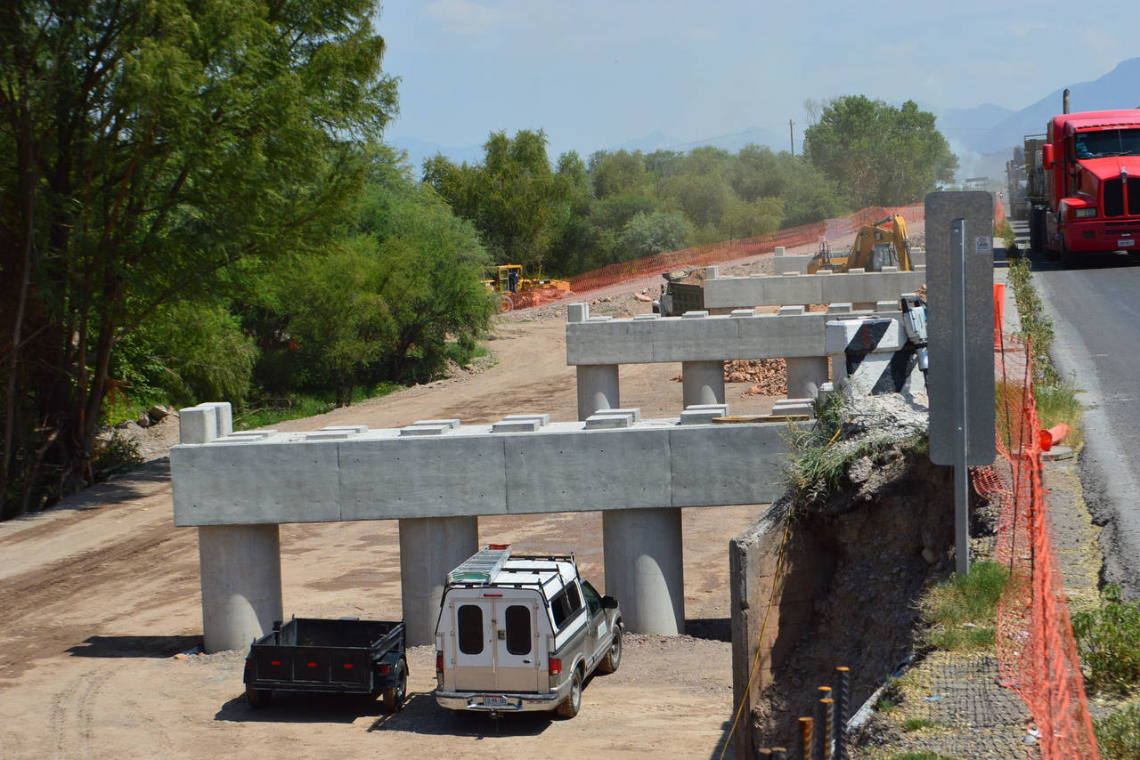 Puentes. Es un conocido paraje turístico, pero los puentes sufrieron algunos daños con la avenida del río Nazas en 2016. (EL SIGLO DE TORREÓN)