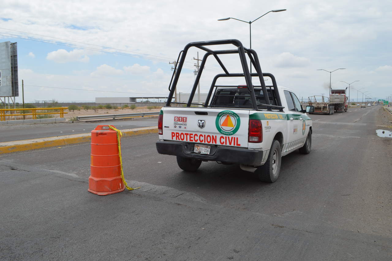 Al lugar acudieron elementos de Protección Civil de Torreón. (EL SIGLO DE TORREÓN) 