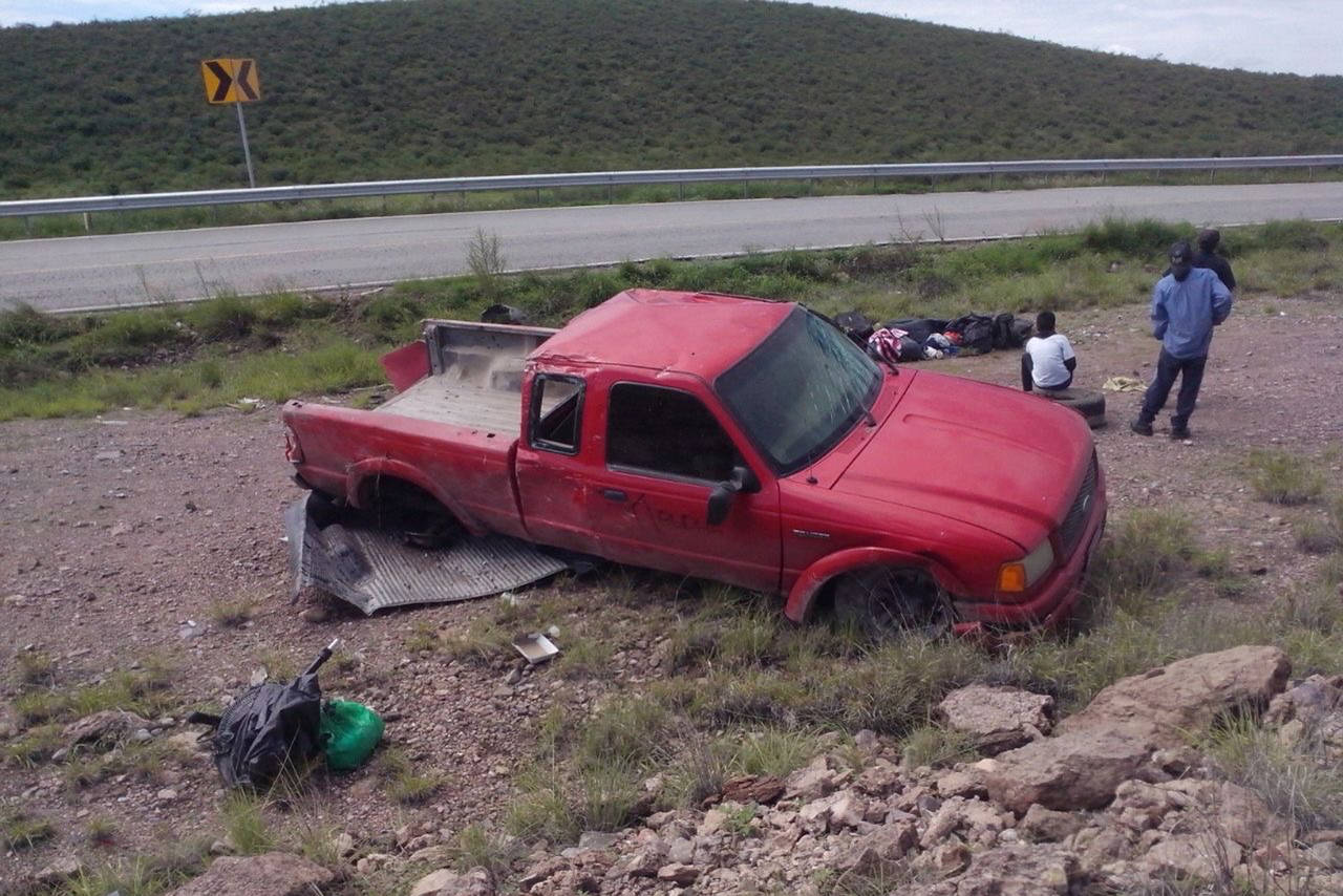 Accidente. El copiloto de la camioneta resultó lesionado.