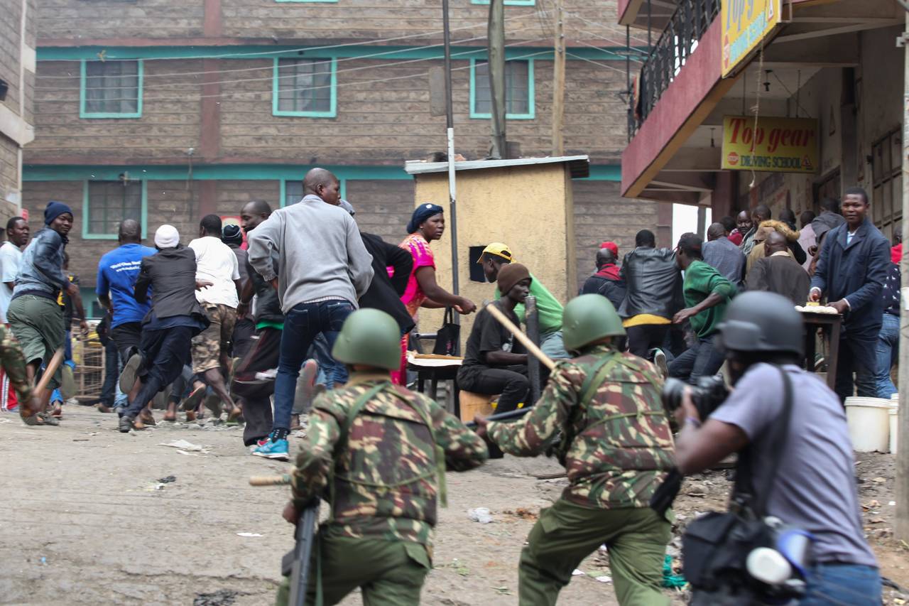 Decenas de muertos en protestas en Kenia