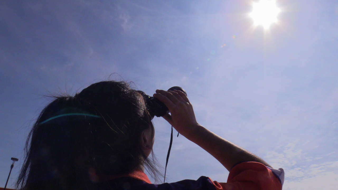 “La Organización Mundial de la Salud descartó la alerta para los países de Centroamérica, si se considera que el paso del eclipse cubrirá la superficie de sol hasta en un 65 por ciento en un breve tiempo, sobre todo en Tijuana y Mexicali”, comentó.  (IVÁN CORPUS)