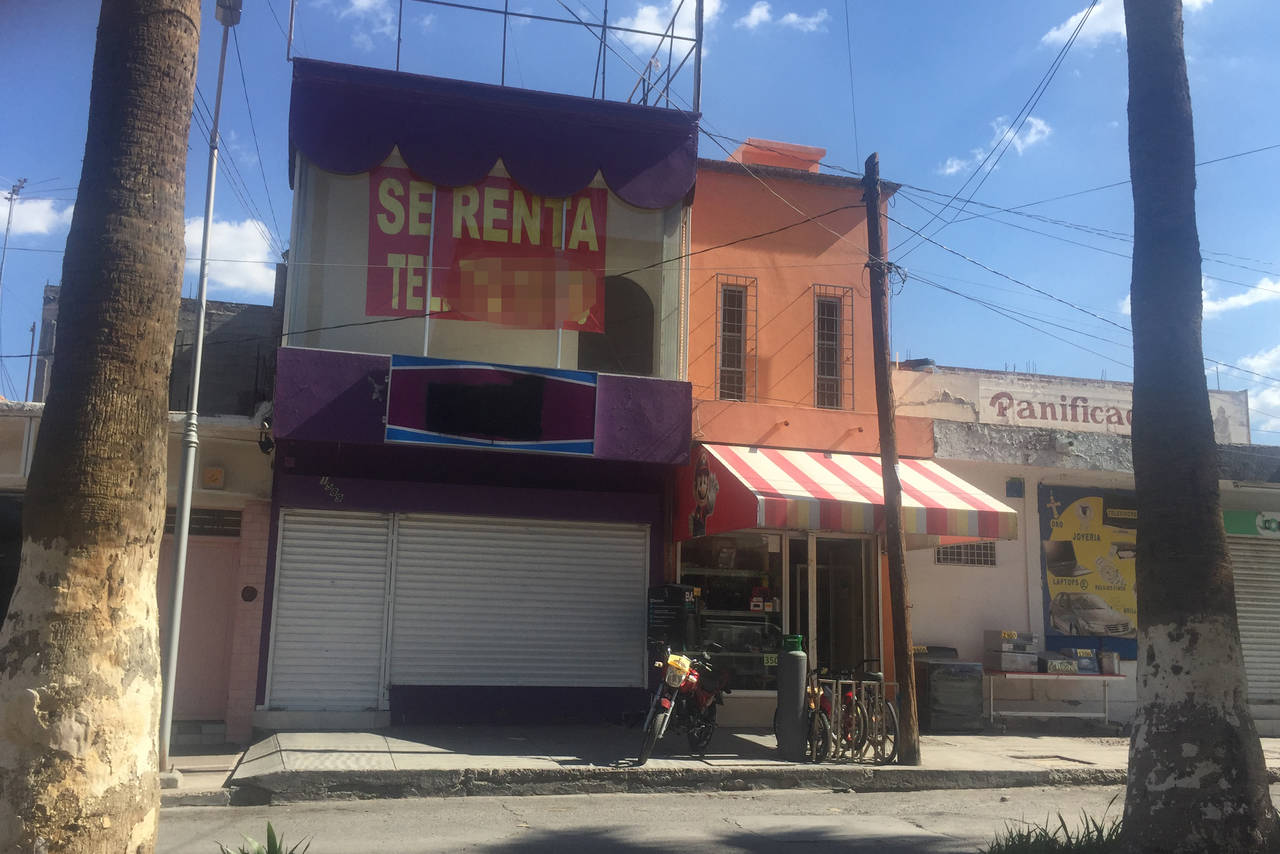 Sólo gestoría. La oficina de Crédito Popular Mexicano hoy está vacía y el edificio puesto en renta. (RAMÓN SOTOMAYOR)