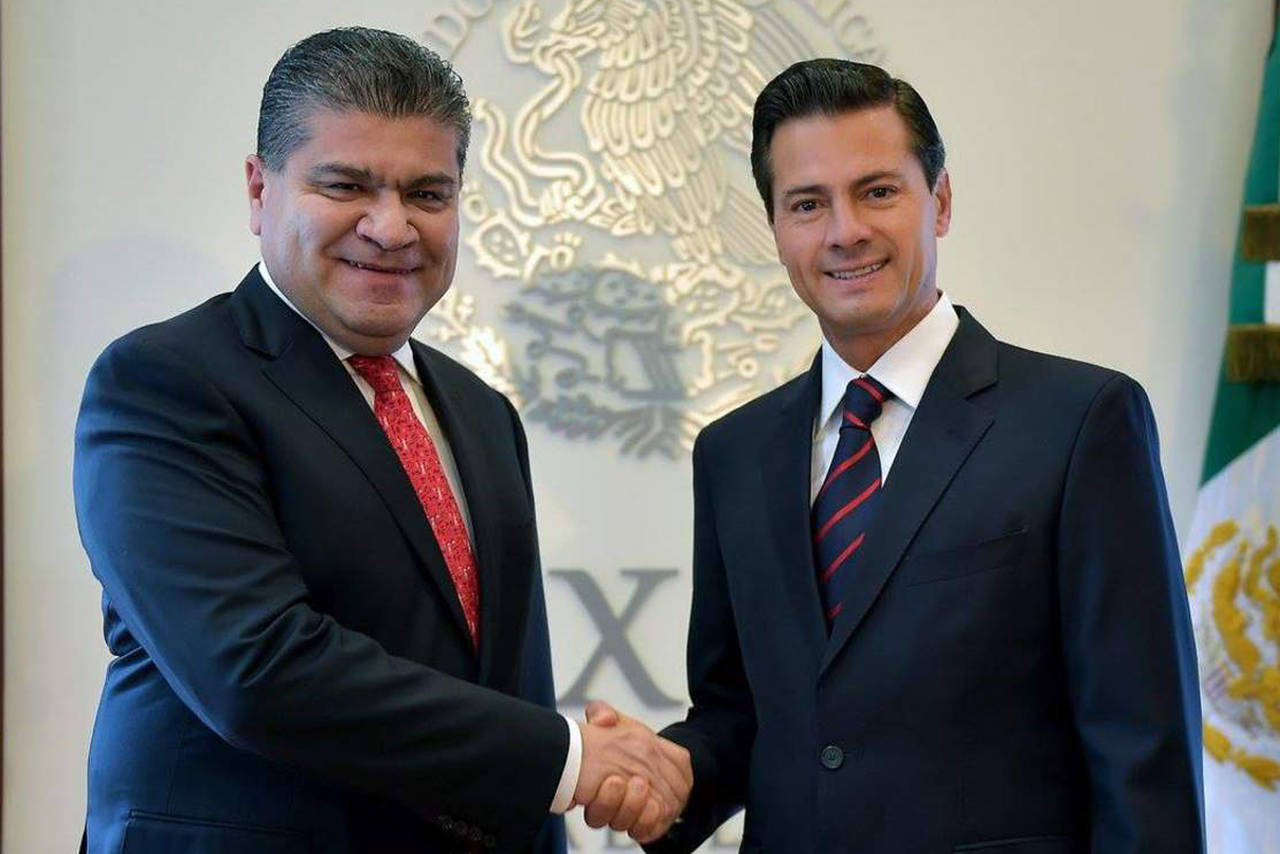 Peña Nieto recibe a Riquelme en Los Pinos 