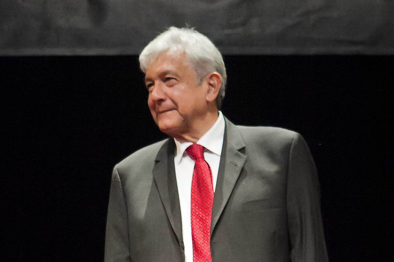 De gira por Baja California, López Obrador dijo que los ex presidentes Carlos Salinas, Vicente Fox, Ernesto Zedillo y Felipe Calderón reciben cada uno 5 millones de pesos mensuales. (ARCHIVO)