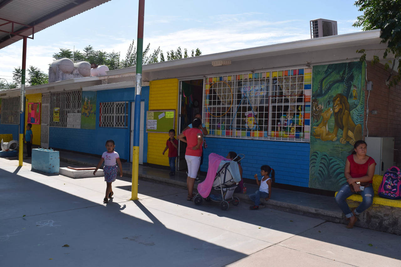 Sin clave. En la Secretaría de Educación les dijeron que ya habían retirado la clave del puesto de directora de ese Jardín de Niños. (EL SIGLO DE TORREÓN/MARY VÁZQUEZ)