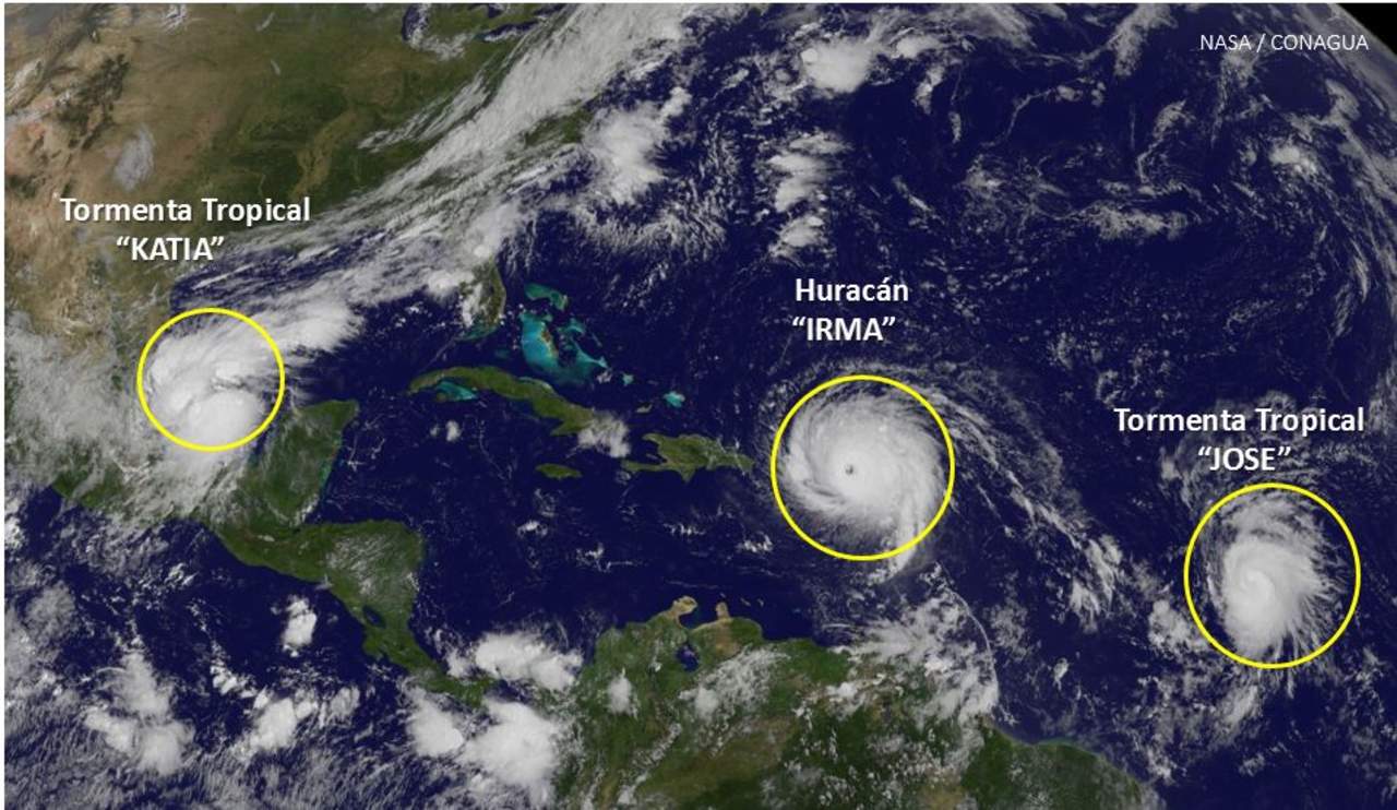 Este meteoro podría impactar la noche del viernes o el sábado por la mañana las costas de Veracruz como huracán categoría 1. (TWITTER)