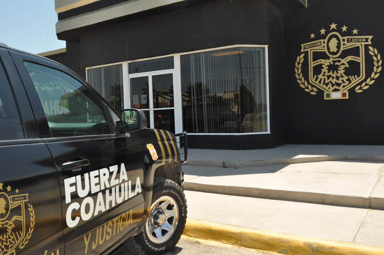 Al lugar arribaron elementos de Fuerza Coahuila y la Policía Investigadora del municipio de Matamoros, para hacerse cargo de los trámites legales correspondientes. (ARCHIVO)