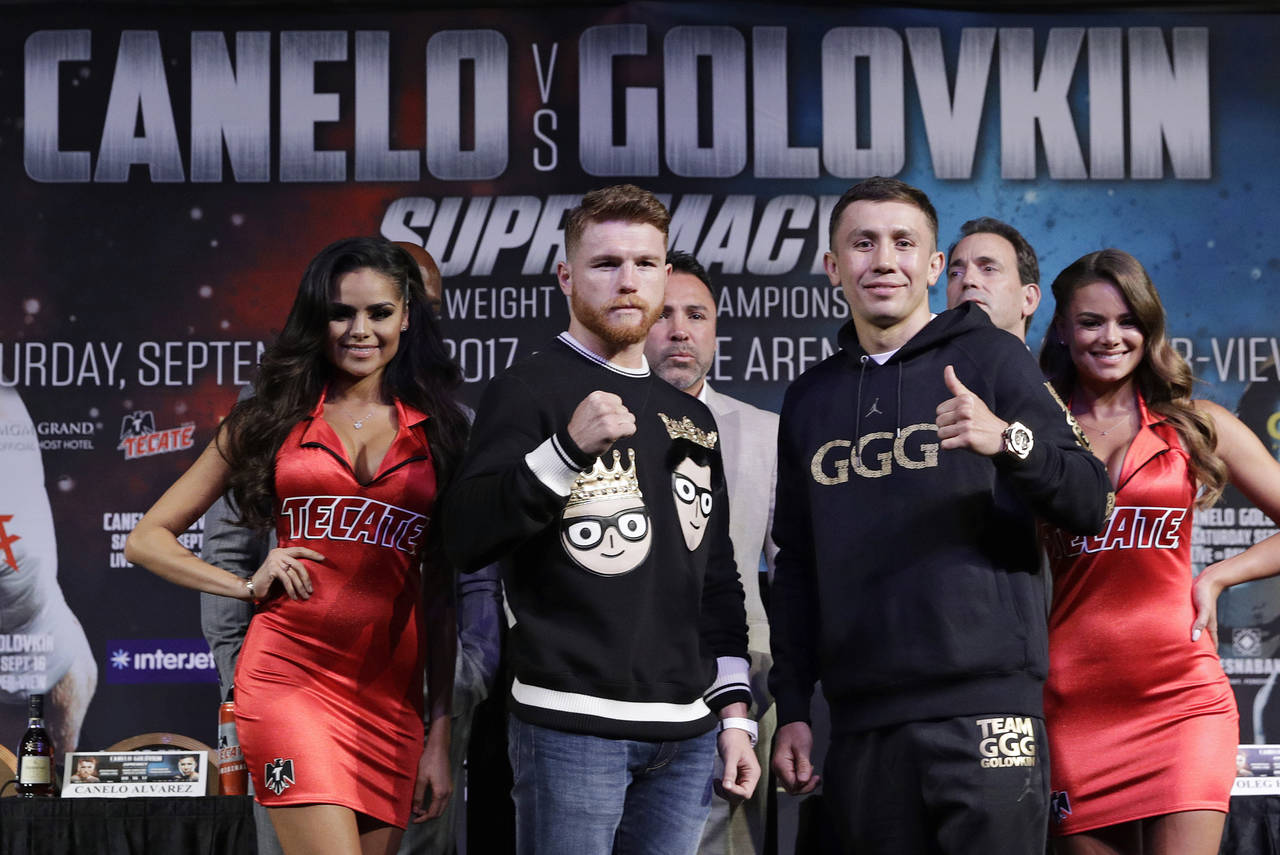 Saúl 'Canelo' Álvarez y Gennady Golovkin ya se vieron las caras en Las Vegas, escenario donde se enfrentarán.  (Archivo)
