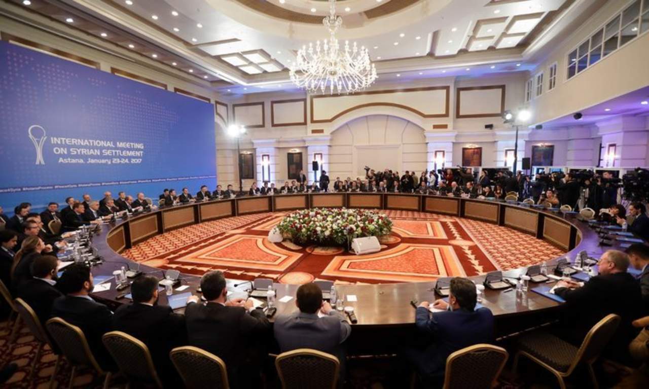 Acuerdo. Serán dos días de negociaciones en Astana, gestionadas por Rusia, Turquía e Irán. (ESPECIAL)