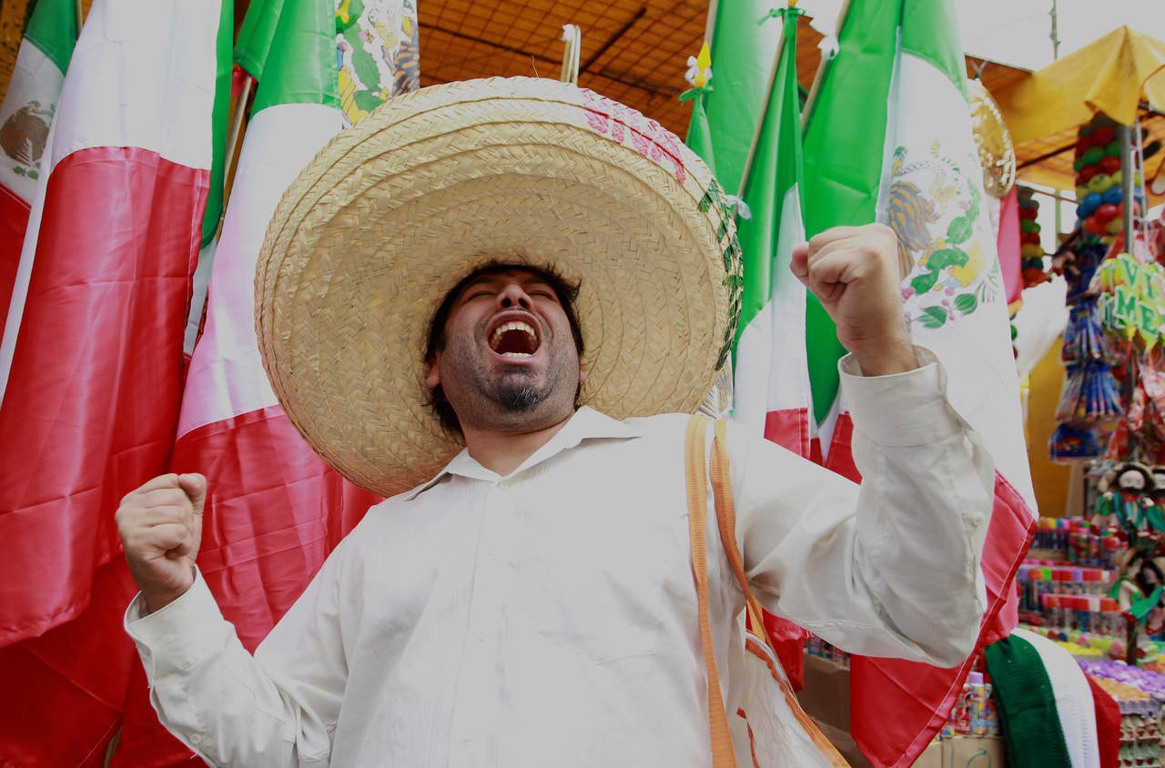 Los mexicanos celebran y lo hacen en grande cuando se trata de la Independencia de su país. (ARCHIVO)