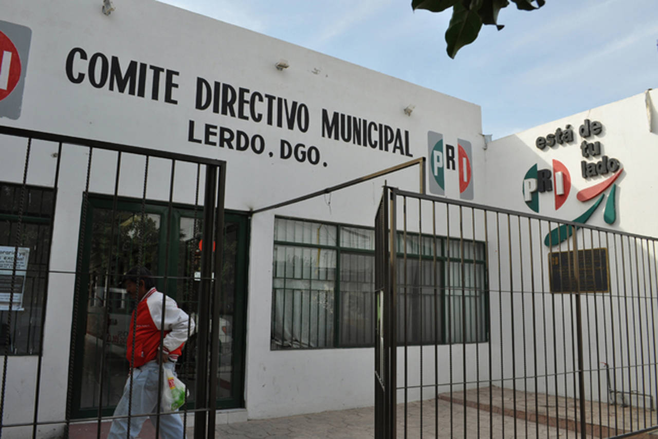 PRI instala un centro de acopio en Ciudad Lerdo