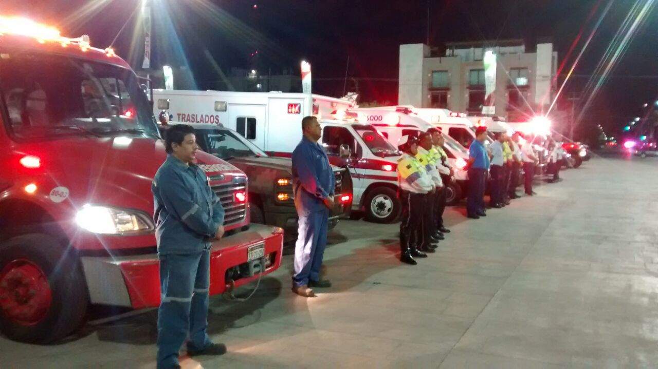 En Torreón participaron elementos de los cuerpos de rescate. (EL SIGLO DE TORREÓN) 