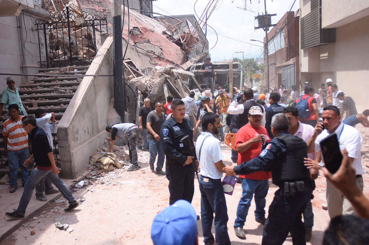 El terremoto causó varios derrumbes en la Ciudad de México, Edomex y Morelos. (EFE) 