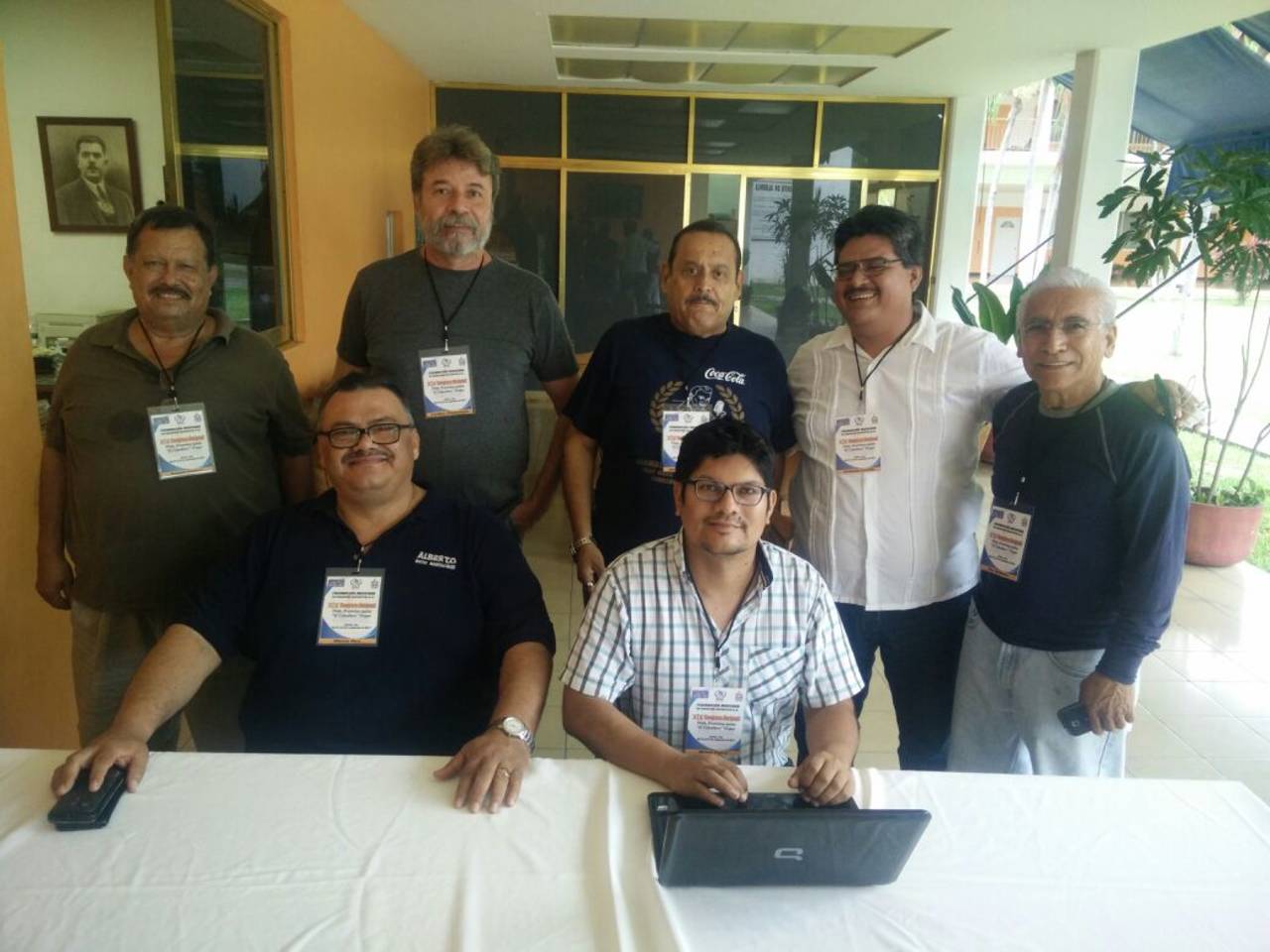 El Comité Ejecutivo recibirá hoy a los representantes de la Asociación de Comunicadores Deportivos de La Laguna A. C. la Acodelac. En marcha el XIX congreso nacional de Femecrode