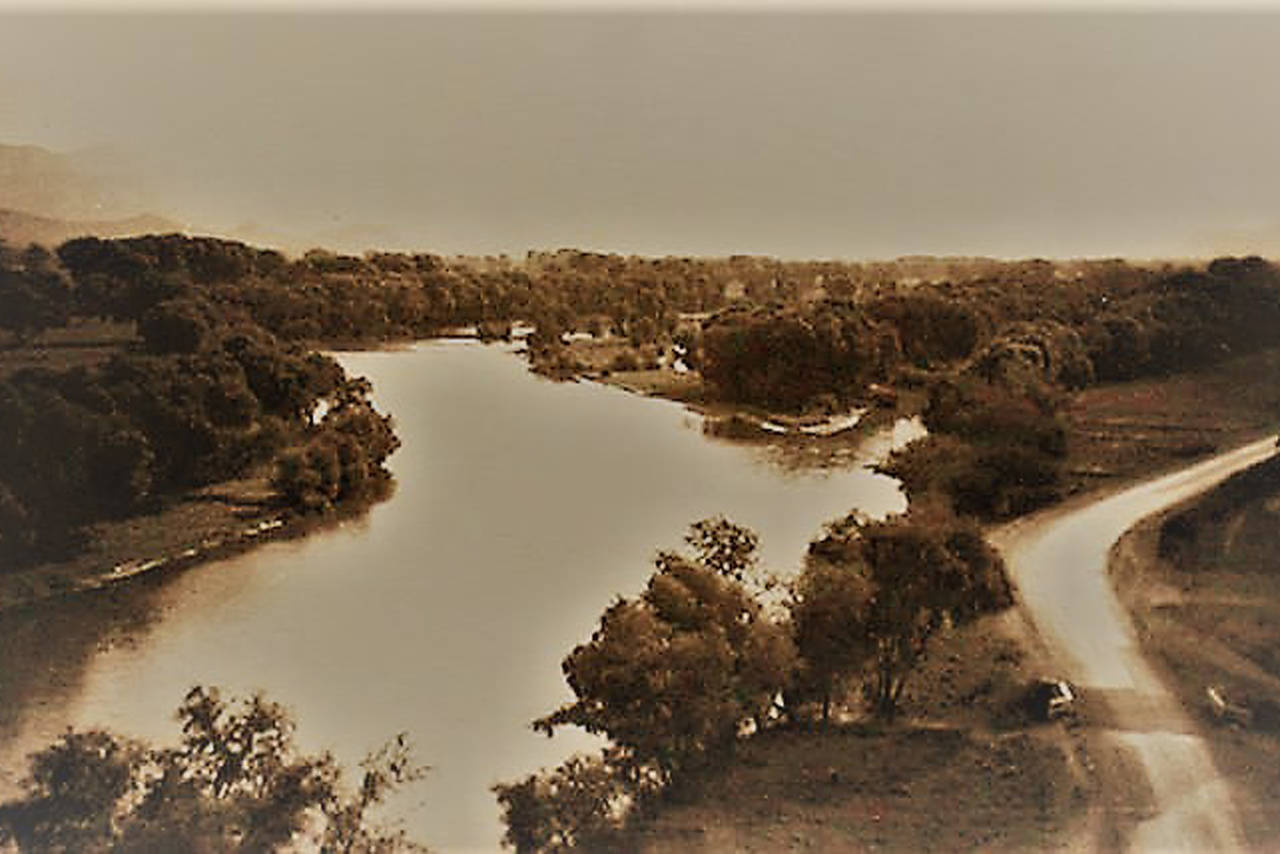 Vaso de la presa de San Fernando en el río Nazas cerca de Raymundo en 1950.
