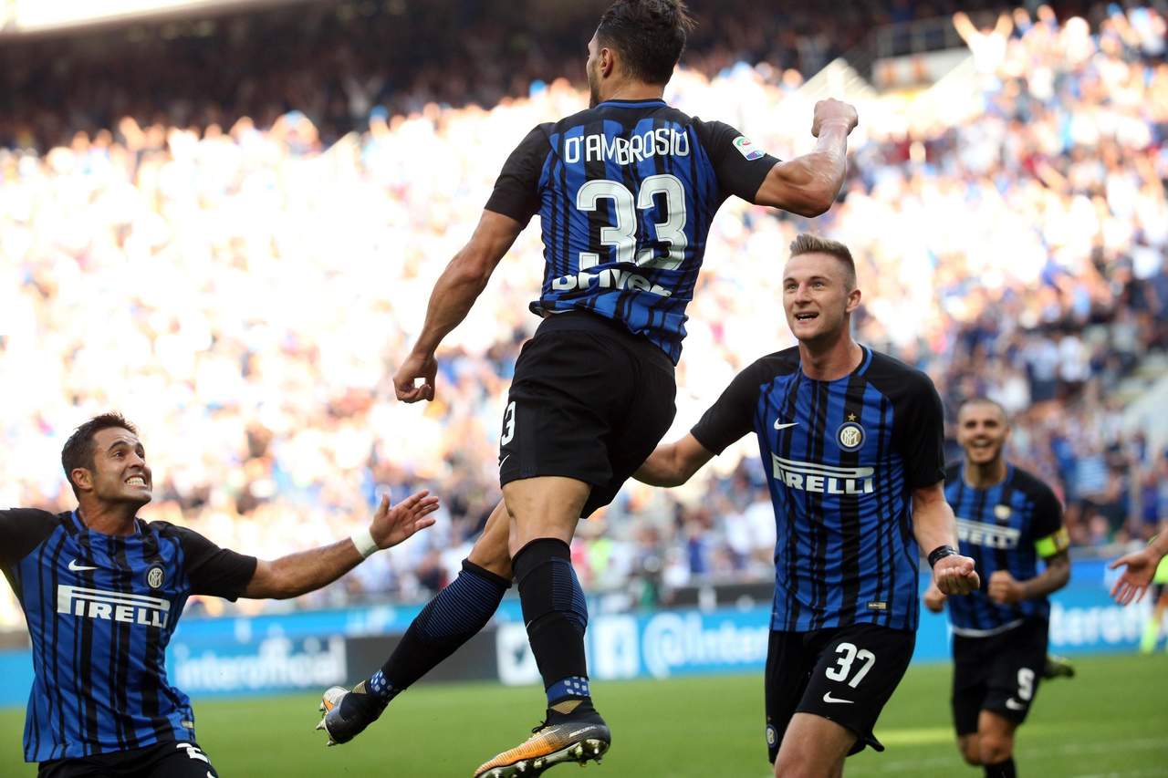 Inter se pone tercero con un 1-0 al Génova