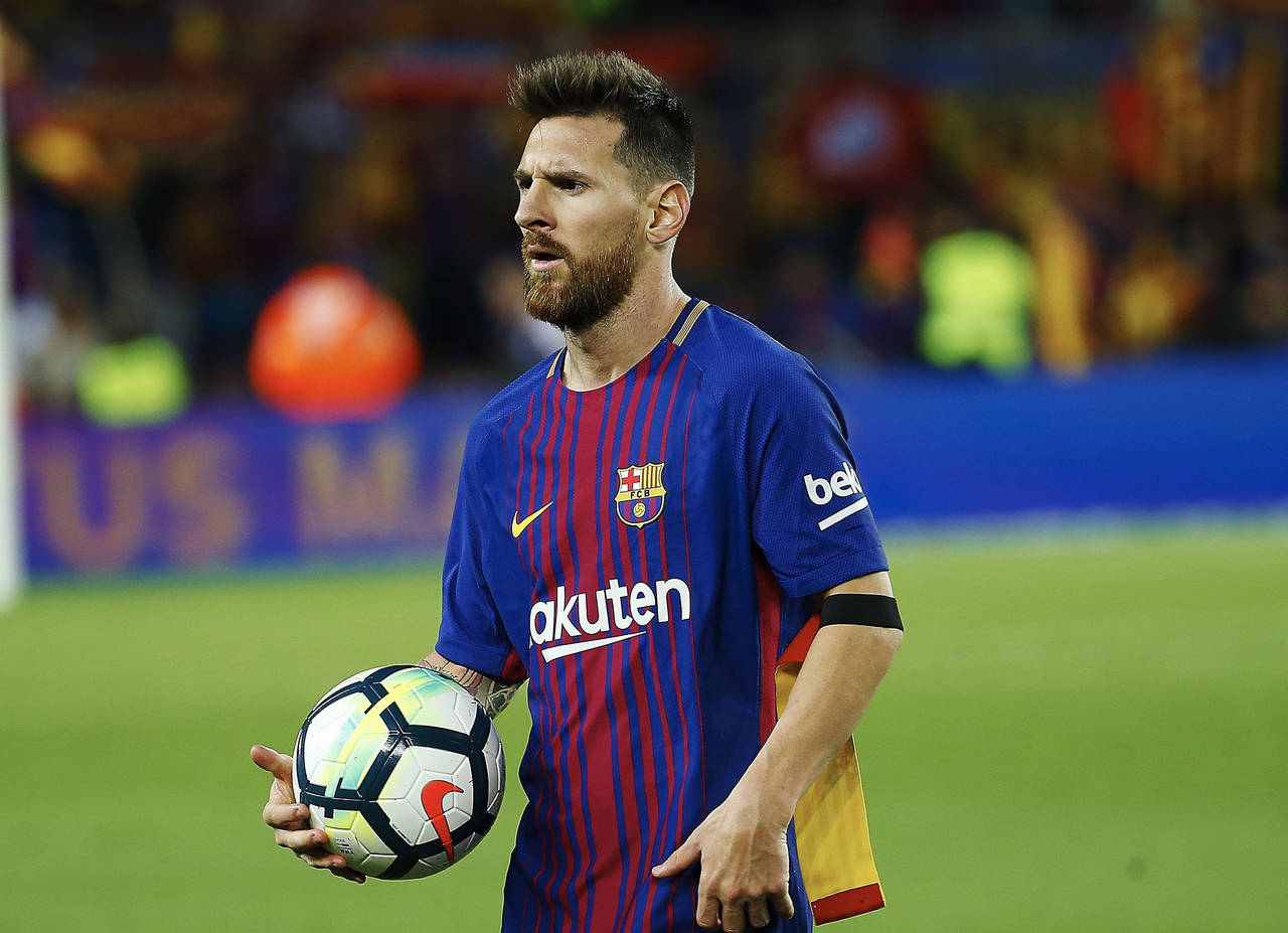 El argentino Lionel Messi es solo uno de los tantos futbolistas que han manifestado su apoyo al niño que lucha por su vida. Messi manda mensaje a sobreviviente