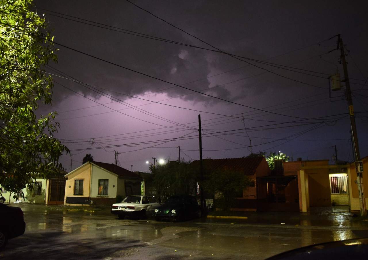 Se prevén para Coahuila, tormentas intensas y torrenciales que pueden alcanzar desde 150 hasta 250 mm, además de tormentas intensas en casi toda la franja norte del país en los estados de Nuevo León y Tamaulipas. (ARCHIVO)