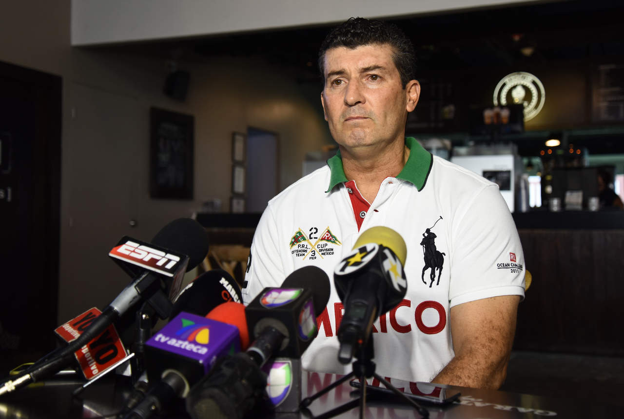 El estratega dos veces campeón en el fútbol mexicano aceptó que se va de Santos con una deuda. (JESÚS GALINDO)
